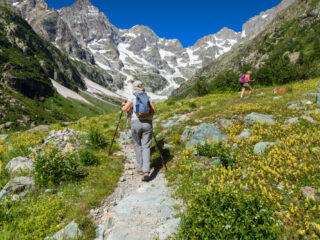 Moeder valt van berg in Italië en overlijdt voor de ogen van haar kinderen