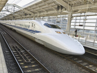 Japanse machinist sleept werkgever voor de rechter om boete van 43 cent na minuut vertraging