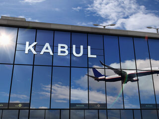 Afghaanse vrouwen mogen niet meer vliegen zonder mannelijk familielid