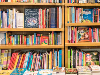 Dichter Kinderboekenweek trekt zich terug na doodsbedreigingen