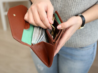 Ruim 33 procent van de jongeren kan nauwelijks of niet rondkomen