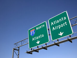 Paniek op vliegveld Atlanta nadat vuurwapen reiziger plots afgaat