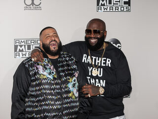 Rick Ross behaalt op zijn 45e eindelijk zijn rijbewijs