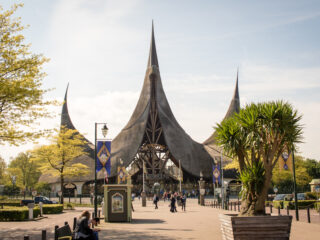 Lerares neemt kinderen stiekem mee naar de Efteling en wordt ontslagen