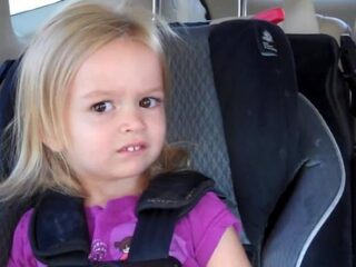 'Side-eyeing Chloe'-meme wordt voor duizenden dollars geveild