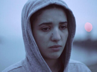 Sihame neemt wraak op haar exposers: "We laten zien dat je als vrouw ook boos mag zijn"