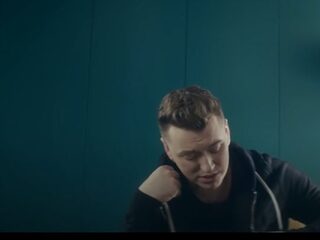 Sam Smith zingt jou een Merry Little Christmas
