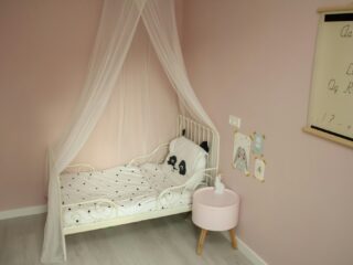 Vader (34) uit Ommen krijgt 10 jaar cel voor verkrachting en mishandeling van pasgeboren baby