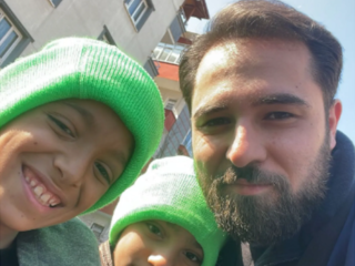Talha (27) ging naar Turkije om slachtoffers te helpen: "Wat ik daar zag was een en al chaos"