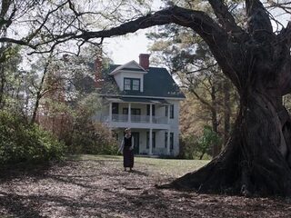 'Vervloekt' huis dat inspiratie was voor 'The Conjuring' verkocht voor megabedrag