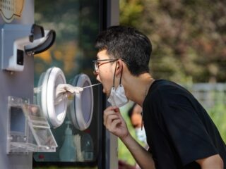 80.000 toeristen vast op Chinees eiland door lockdown