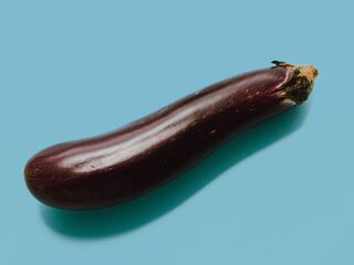 'Mijn zus mag experimenteren met mijn vriend, als ze maar vertelt hoe die tollie was'