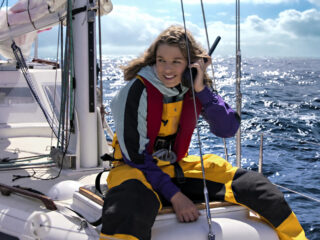 Netflix komt met film over tiener die in haar eentje de wereld rond zeilde