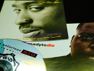 Swizz Beatz wil Verzuz-battle tussen Biggie en 2Pac