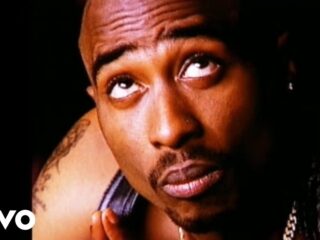 Nieuwe ontwikkeling moordzaak 2Pac: politie doet huiszoeking