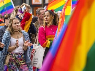 Onderzoek: 'welzijn lhb-jongeren blijft achter op dat van heterojongeren'