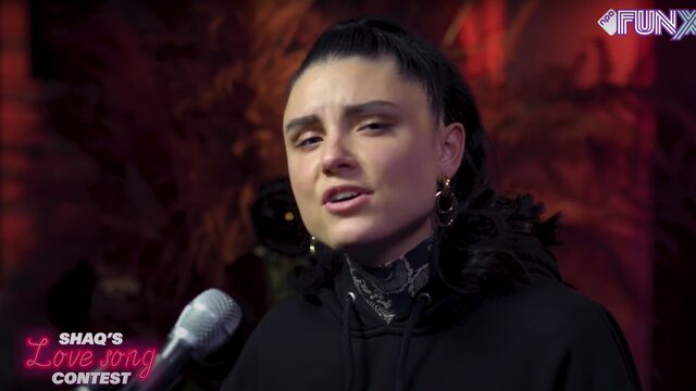 Senne (21) wint Shaq's Love Song Contest en covert Rihanna