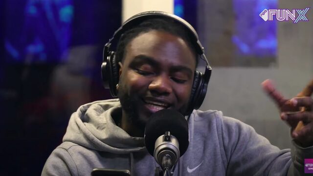 Priester komt met flinke lading bars tijdens sessie bij Yous!