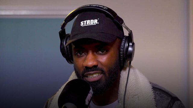 Cycz deelt persoonlijke verhalen tijdens zijn sessie bij Yous!