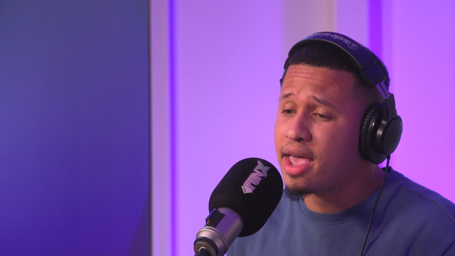 Gerson Rafael performt zijn liefdestune 'Bring Back' tijdens sessie