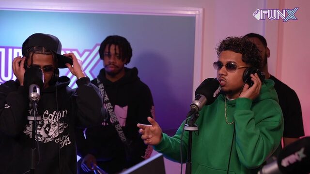 Kleine John en Chavanté komen met party vibes in de studio bij Yous