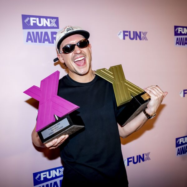 Lil Kleine wint de FunX Award voor 'Artist of the Year - Male'