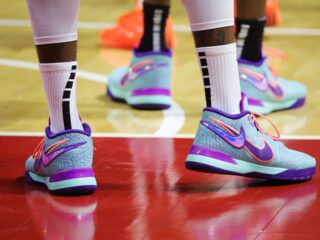 Nike lijkt te worstelen met eigen sneakerhype: "Als iedereen ze heeft, dan wil men ze minder"