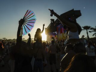 Fraude-expert Marco waarschuwt voor festivalticketscams: "Scammers spelen in op jouw gretigheid"