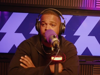 Banlieue-oprichter Richard lanceert app voor Rotterdamse jongeren: "Velen weten niet waar ze terecht kunnen"