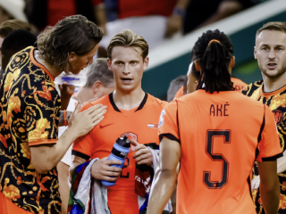 Eljero Elia kritisch na WK-uitschakeling Oranje: "Ik zag een bang Nederlands elftal"