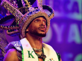 Zomercarnaval-koning Shayron ziet kinderdroom uitkomen: "Mijn oma lacht van boven"