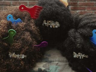 Mr. Who kreeg jarenlang kritiek op zijn afro: "Mijn haar zou niet 'normaal' zijn"