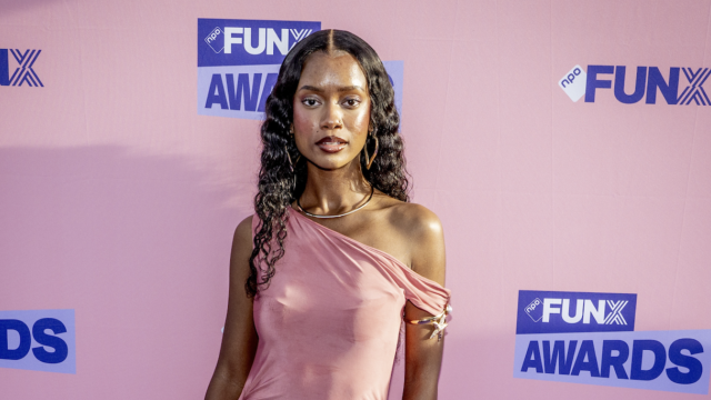 Naiza is de allereerste vrouwelijke winnaar voor 'Best Content Creator'