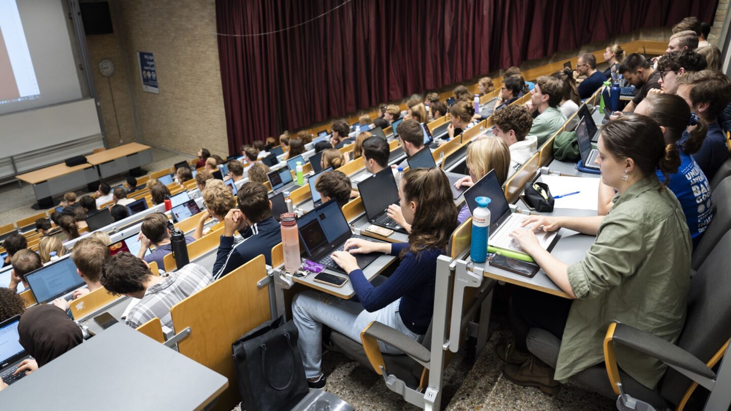 Werken we in Nederland te weinig? 'Arbeidsproductiviteit is juist heel hoog'