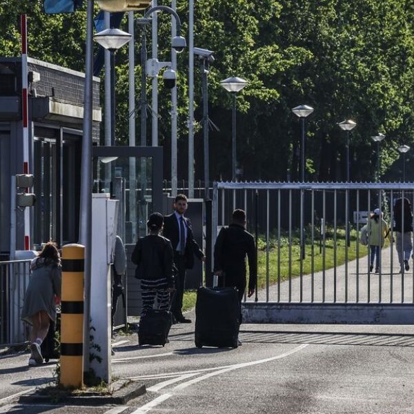 Statushouders helpen aan een betaalde baan