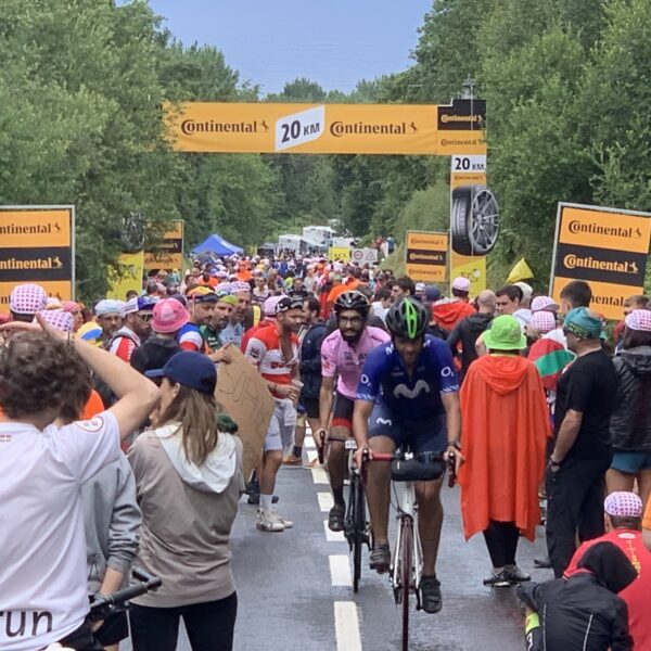 De Baskische wielerpassie, Pedro Horrillo voelt de tranen opkomen