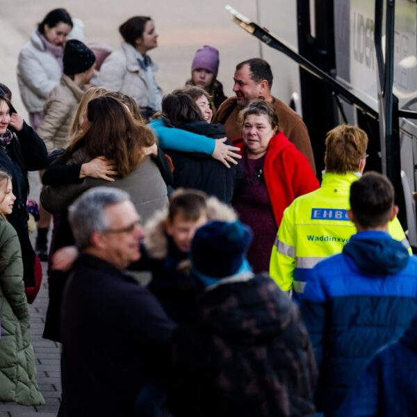 Over 1,5 jaar vervalt speciale verblijfstatus van Oekraïense vluchtelingen: wat gebeurt er daarna?