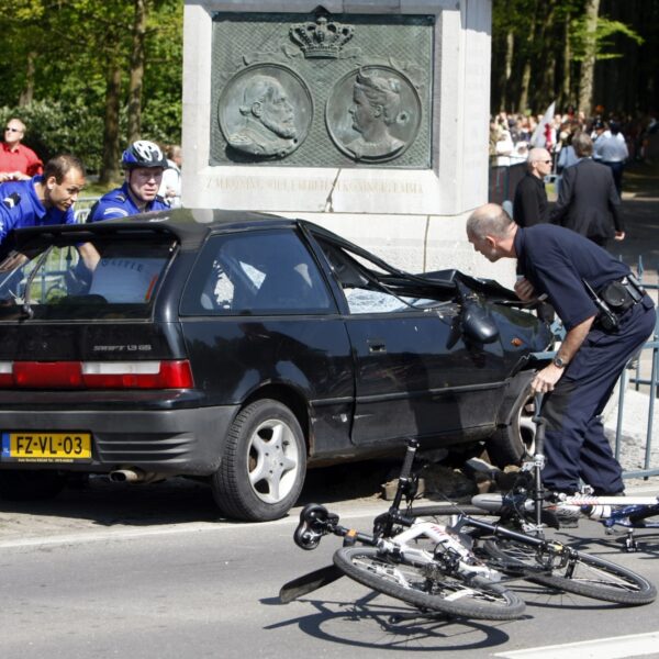 Vijftien jaar geleden werd Koninginnedag opgeschrikt door een aanslag: 'Heeft nog steeds een enorme impact'