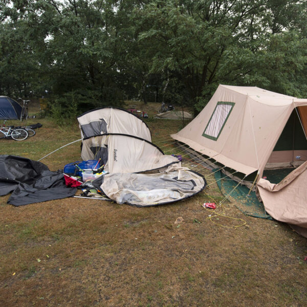 Vakantie in het water gevallen door noodweer: 'De hele camping was verwoest'