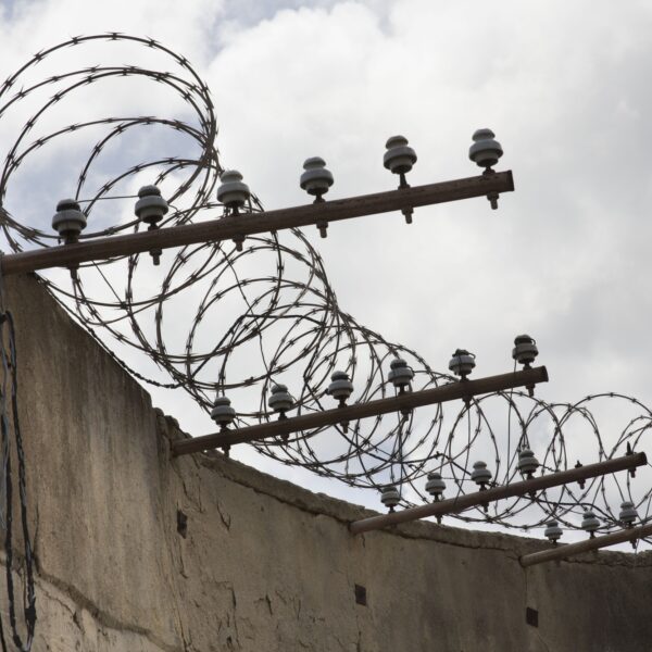 Hulp aan Nederlandse gevangenen in buitenland: 'Belangrijk dat ze als mens gezien worden'