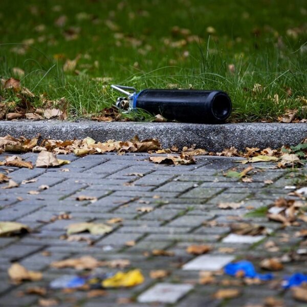 Al duizenden flessen lachgas onderschept, OM gaat handhaven