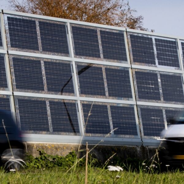 Podcast De Dag: de plussen en minnen van de batterij