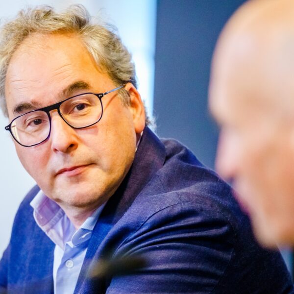 Marc Bonten wil breed gedragen parlementaire enquête: anders wordt het een 'tribunaal'