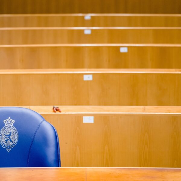 Extraparlementaire tijden zorgen voor onzekerheid bij lobbyisten