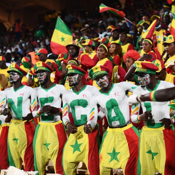 Ondanks nederlaag tegen Frankrijk, wordt er veel gedanst in Senegal: 'Unieke voetbalcultuur'