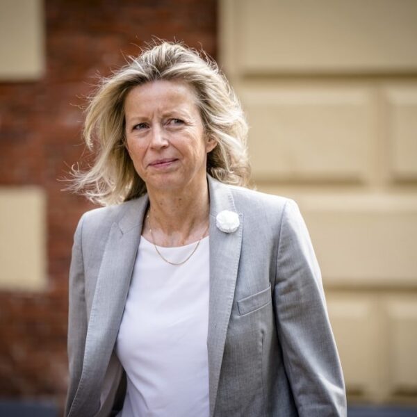 Ollongren over bevrijdingsfestivals in financiële nood: 'Koste wat kost doorgaan'