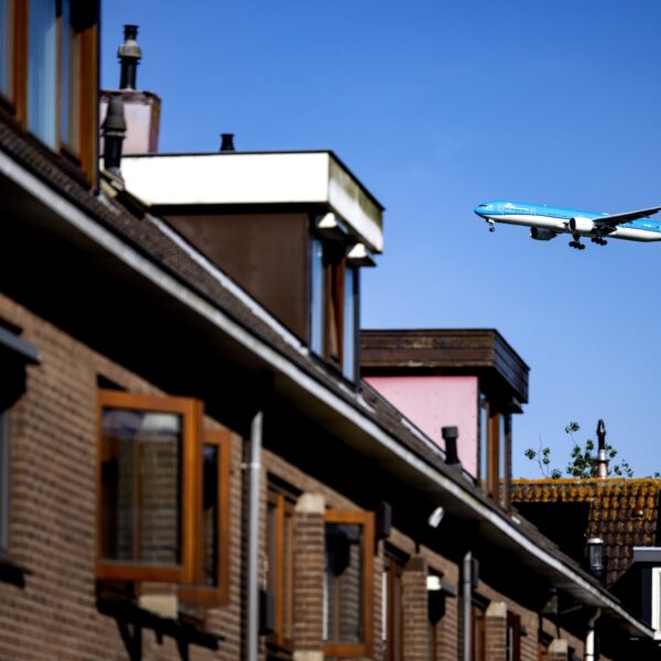 Wonen in omgeving van Schiphol leidt volgens deze huisarts tot gezondheidsklachten