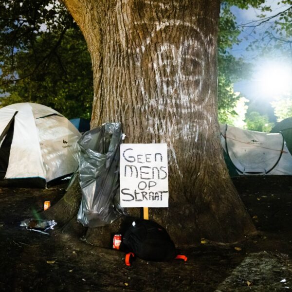 Podcast De Dag: hoe tel je mensen zonder thuis?