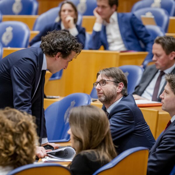 Hoe overleef je de Tweede Kamer? 'Je hóéft niet op sociale media'
