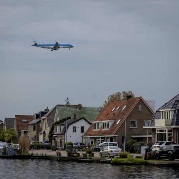 Hoe een groep burgers gelijk kreeg in de Schiphol-rechtszaak tegen de overheid